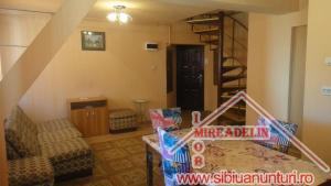 INCHIRIEZ APARTAMENT 3 CAMERE,  VASILE AARON
