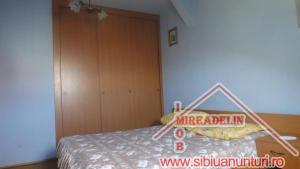 INCHIRIEZ APARTAMENT 3 CAMERE,  VASILE AARON