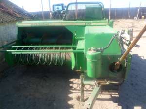 VAND PRESA BALOTI DREPT. JOHN DEERE 332