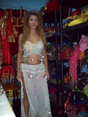 Inchiriem costume orientale