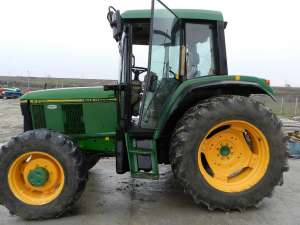 VAND TRACTOR JOHN DEERE 6200