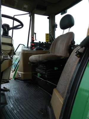 VAND TRACTOR JOHN DEERE 6200