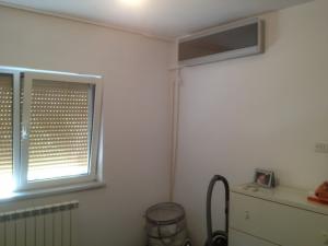 Vand apartament 3 camere