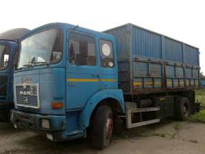 Dezmembrez 3 camioane MAN
