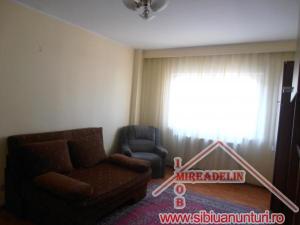 INCHIRIEZ APARTAMENT 2 CAMERE,  B-dul Mihai Viteazu