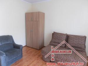 INCHIRIEZ APARTAMENT 2 CAMERE,  B-dul Mihai Viteazu