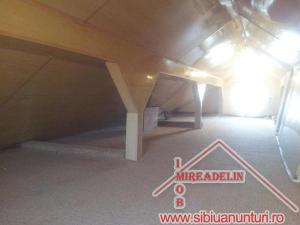 INCHIRIEZ APARTAMENT 3 CAMERE,   120 MP,   STRAND