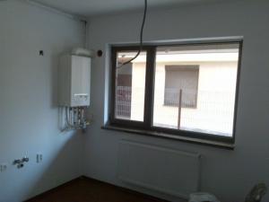 Vand garsoniera plus garaj zona Jiului