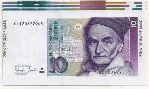 Vand urmatoarele bacnote straine pentru colectie!