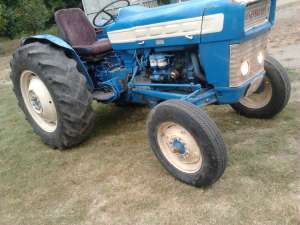 Vand Ford Dexta Super 3000 plus remorca basculabila