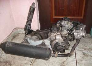 dezmembrez motor piaggio 250 cc
