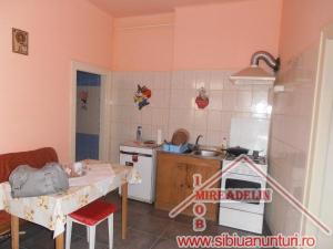 INCHIRIEZ APARTAMENT 2 CAMERE,  LA CASA,  ULTRACENTRAL
