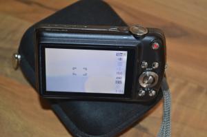 foto Casio Exilim ,   12.1 MP.