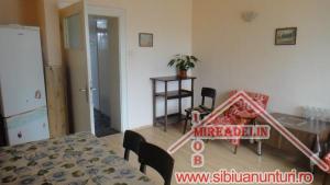 INCHIRIEZ APARTAMENT 2 CAMERE,   PIATA CIBIN