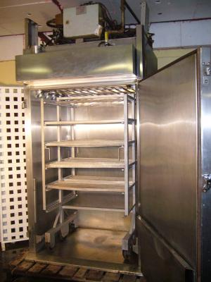 Celula de afumare si fierbere /Afumatoare pe GAZ Second Hand -  Marca germana  �FESSMANN�