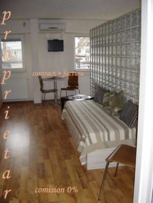 UNIRII,  Mall rent 2 rooms apartment direct from owner