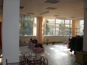 Inchiriez spatiu comercial  P-ta Progresul