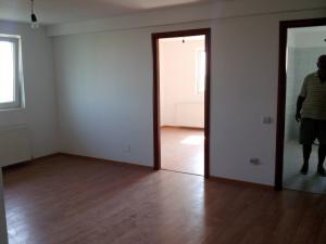 Apartamente 2 Camere Bragadiru Primarie