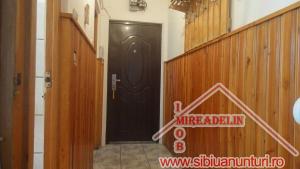 INCHIRIEZ APARTAMENT 2 CAMERE,  ZONA INTEREX