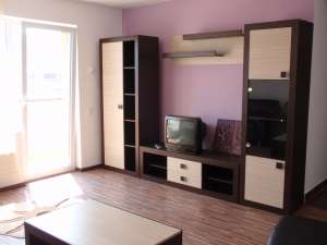 Dam in chirie apartament cu 2 camere in zona profi Floresti(54 m patrati +balcon 7 m patrati)orienta