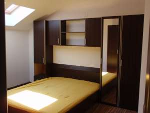 Dam in chirie apartament cu 2 camere in zona profi Floresti(54 m patrati +balcon 7 m patrati)orienta