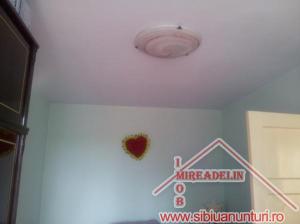 DE VANZARE APARTAMENT 2 CAMERE,   CALEA DUMBRAVII