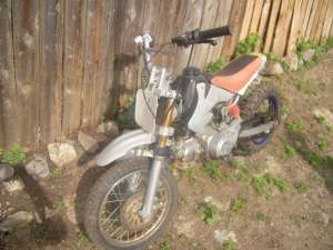 Vand motoreta Loncin Dirt Bike