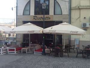 Vand afacere la cheie bar
