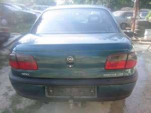 DEZMEMBREZ OPEL OMEGA 2.0 B