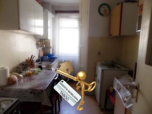 Apartament 2 camere semidecomandate zona Rahova