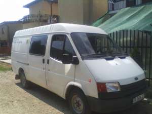 transport marfa  duba ford transit