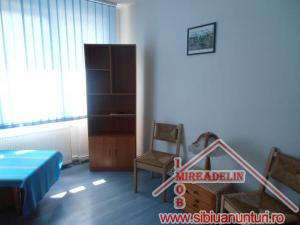 INCHIRIEZ APARTAMENT 2 CAMERE,  B-dul VASILE MILEA