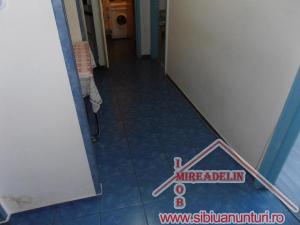 INCHIRIEZ APARTAMENT 2 CAMERE,  B-dul VASILE MILEA