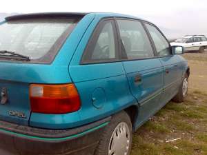 vand sau schimb opel astra 1, 4