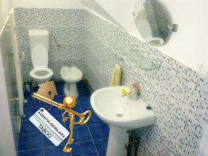 Casa de inchiriat cu 7 camere decomandate in Selimbar
