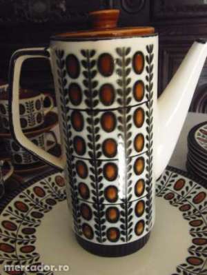 serviciu set 39 piese cafea si desert (12 persoane) 90 euros
BOCH ,  Belgia 1856