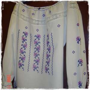 Costum popular de fetite 60 euro