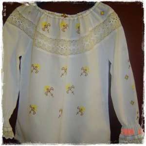 Costum popular de fetite 60 euro