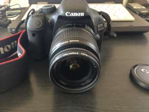 Aparat foto Canon EOS 550D (KIT)