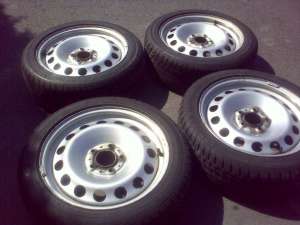 Jante Tabla Bmw 17 Inch Anvelope Iarna 205 50 17 Aproape Noi Rulate 500 De Km
