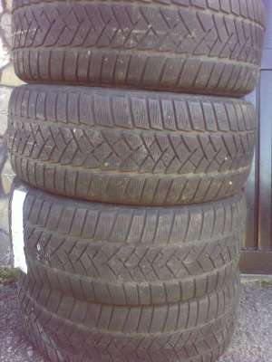 4 Anvelope De Iarna Dunlop 235 55 17 Stare Buna