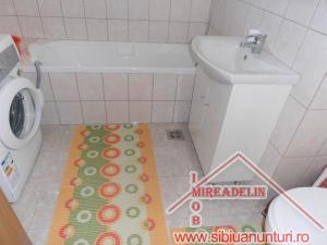 INCHIRIEZ APARTAMENT 2 CAMERE,   in TEREZIAN