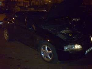 opel tigra 1700e discutabil  urgent