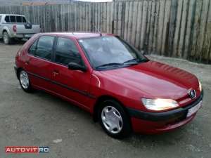 vand peugeot 306 xr,         benzina 1360cc