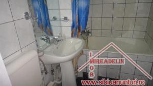 INCHIRIEZ APARTAMENT 3 CAMERE,   in STRAND