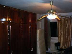 INCHIRIEZ AP 4 CAMERE