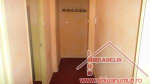 INCHIRIEZ APARTAMENT 2 CAMERE,  in  VASILE AARON
