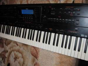 Orga Roland G800