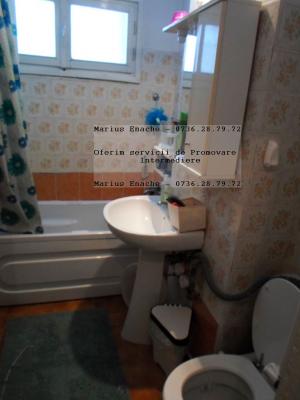 Vanzare 3 camere Titan-Piata Minis