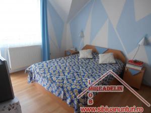 INCHIRIEZ APARTAMENT 2 CAMERE,  TURNISOR